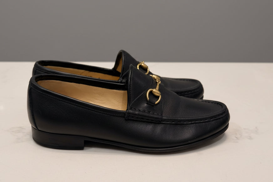 GUCCI Horsebit Loafers - Size 37.5