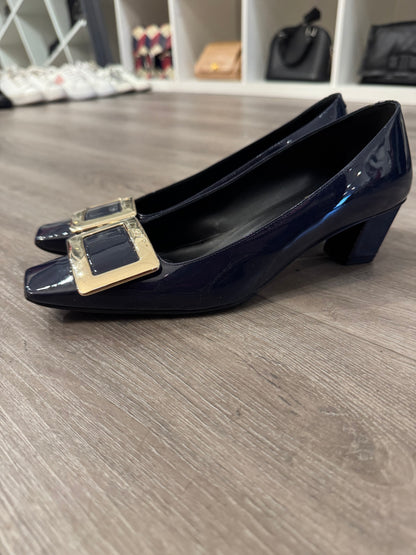 Roger Vivier Belle Vivier Patent Leather 45mm Shoe - Size 37.5