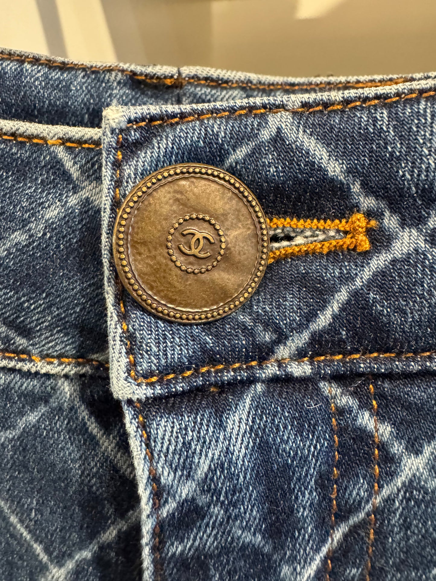 Chanel Jeans - Size 40