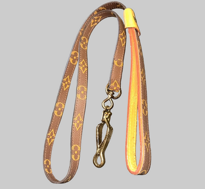 LOUIS VUITTON Monogram Dog Leash