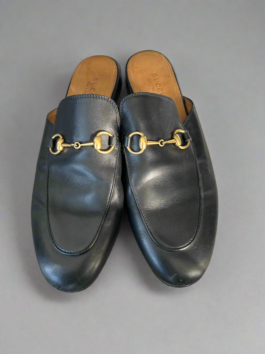 GUCCI Black Leather Mules - Size 38.5