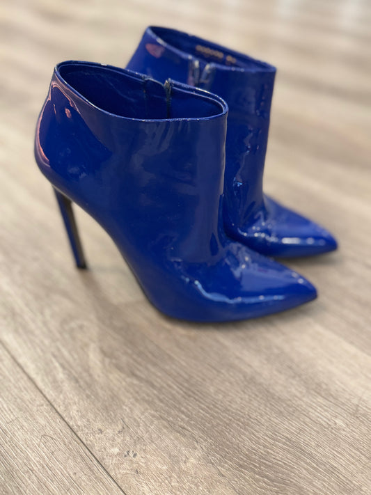 Gucci Patent Boots - Size 37