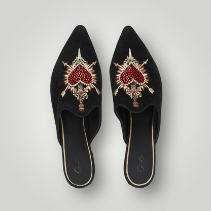 New* CAMILLA Embellished Slipper
Mirror Mirror - Size 40