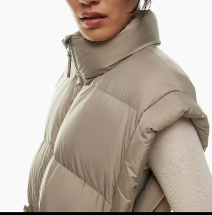 New* Wilfred
The Chalet Puffer Vest - Size M