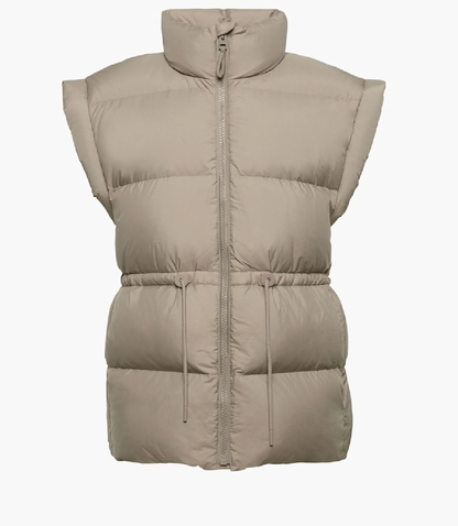 New* Wilfred
The Chalet Puffer Vest - Size M