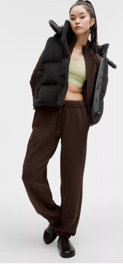 lululemon
Wunder Puff Cropped Vest in Textured Fleece - Size 4