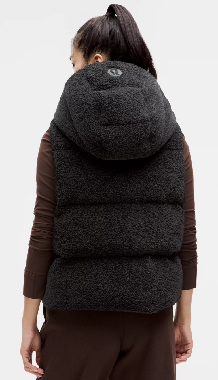 lululemon
Wunder Puff Cropped Vest in Textured Fleece - Size 4