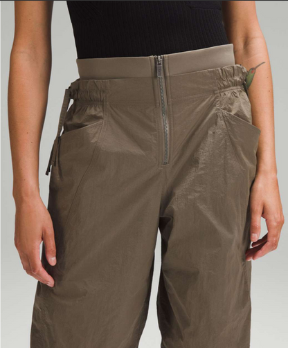 Lululemon Cinchable Wide-Leg Pant in Nomad - Size 12