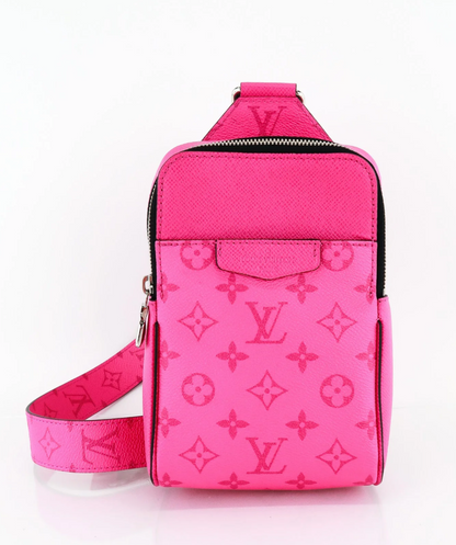 LOUIS VUITTON Outdoor Monogram Taigarama Slingbag