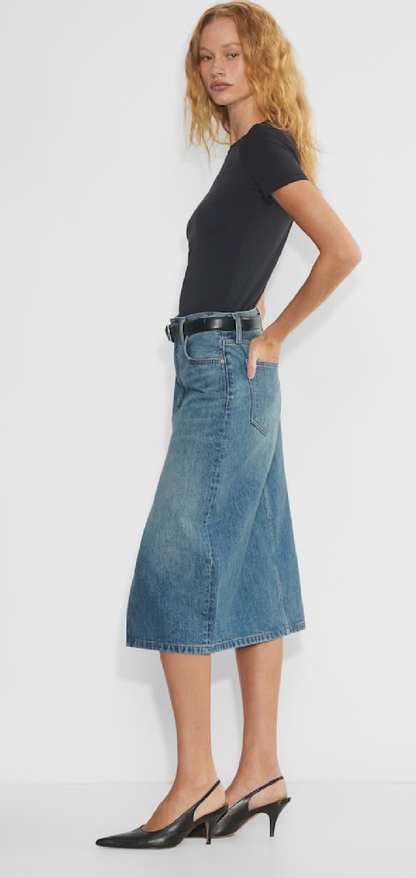 NEW* Denim Forum The 90s Halle Denim Skirt - Size 26