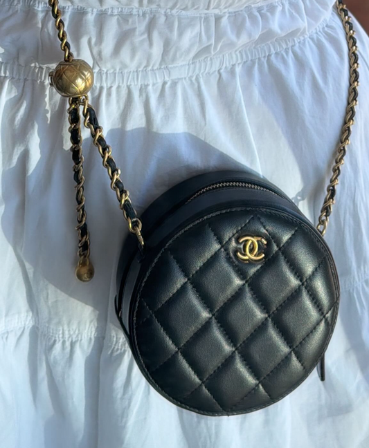CHANEL Lambskin Quilted Round Pearl Crush Clutch w/ Chain