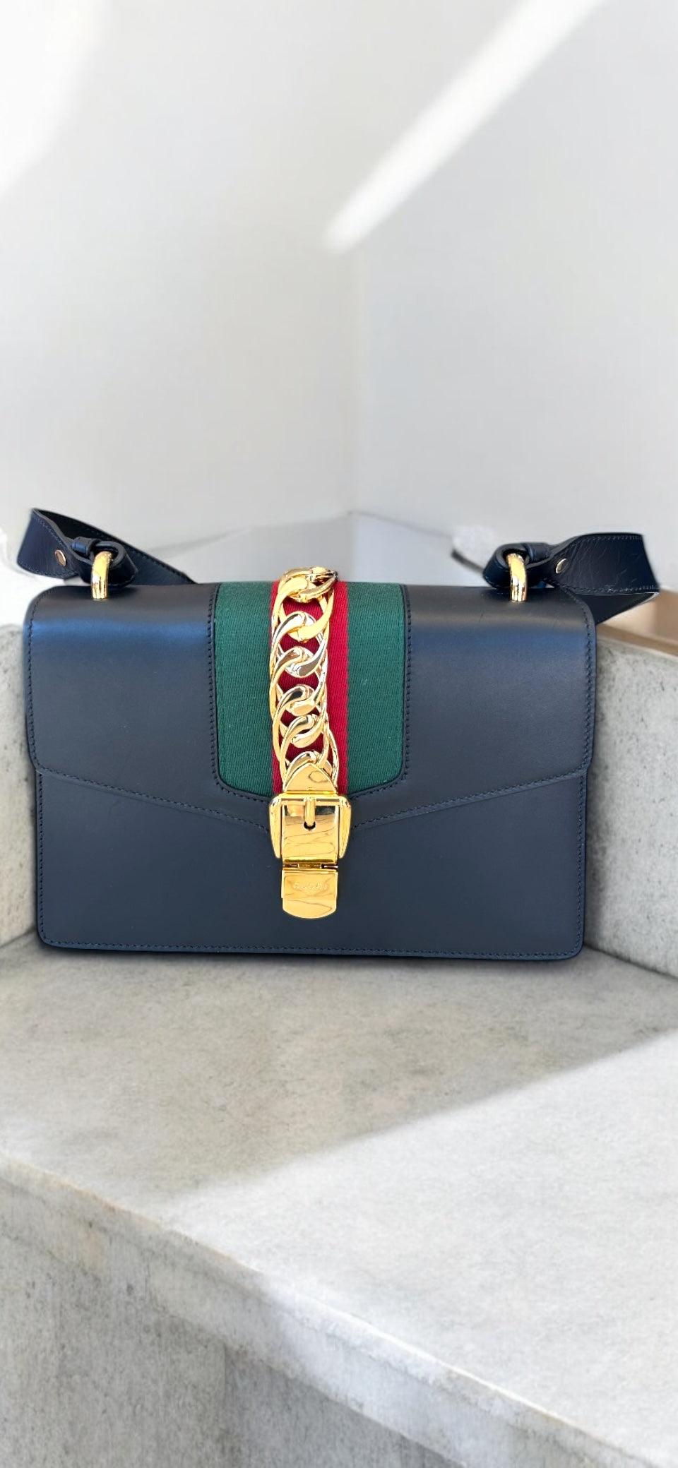 GUCCI Small Sylvie Shoulder Bag