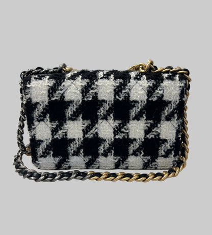 CHANEL 19 Houndstooth Tweed Crossbody Purse
