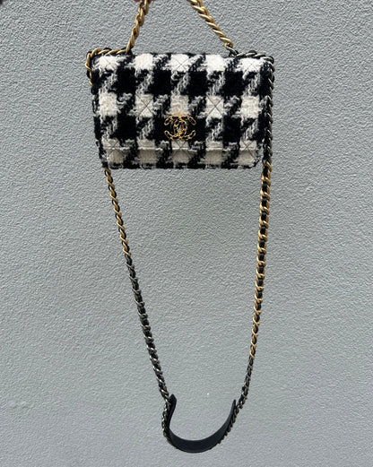 CHANEL 19 Houndstooth Tweed Crossbody Purse