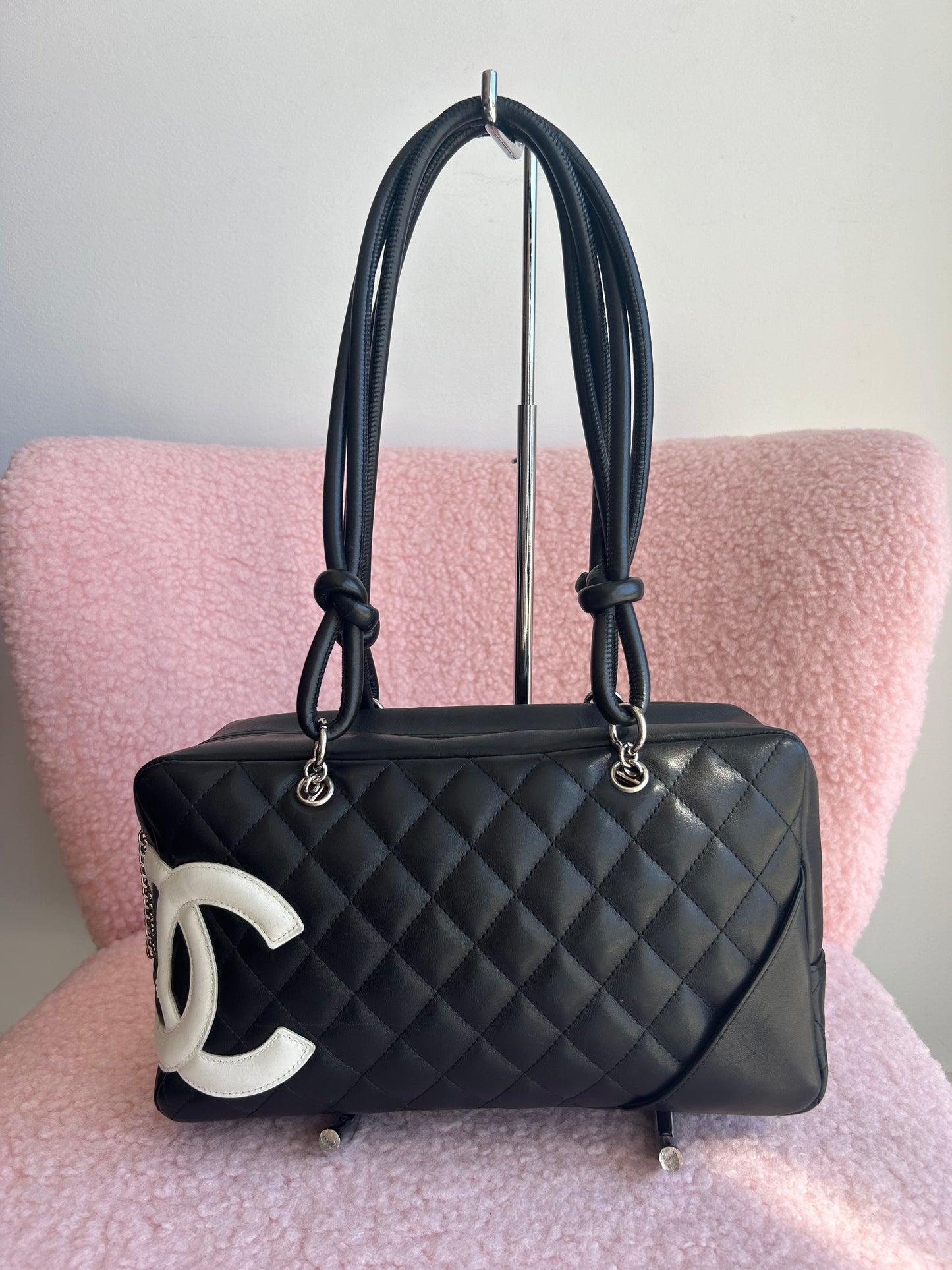 CHANEL Medium Ligne Cambon Bowling Bag