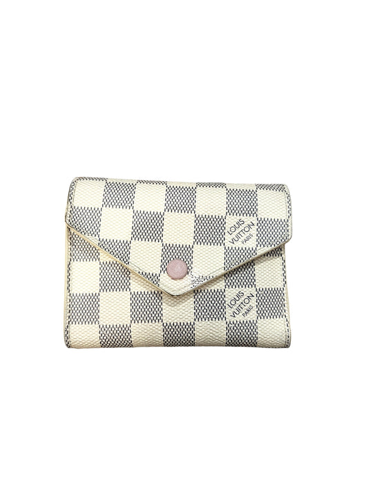 LOUIS VUITTON Victorine Damier Azur Wallet