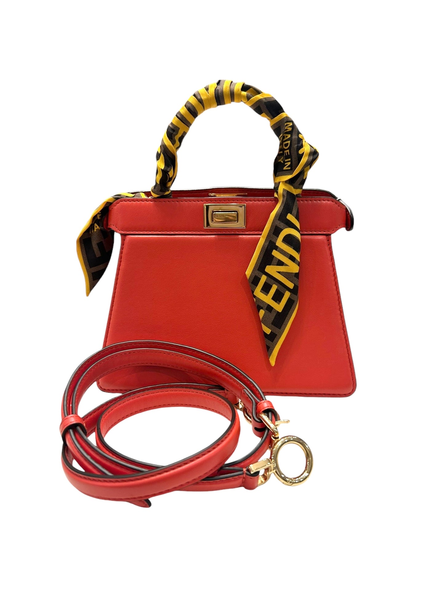 FENDI Peekaboo ISEEU Bag