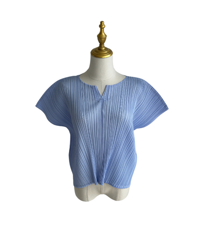 Pleats Please Issey Miyake Periwinkle Cap Sleeve Top Size - 4