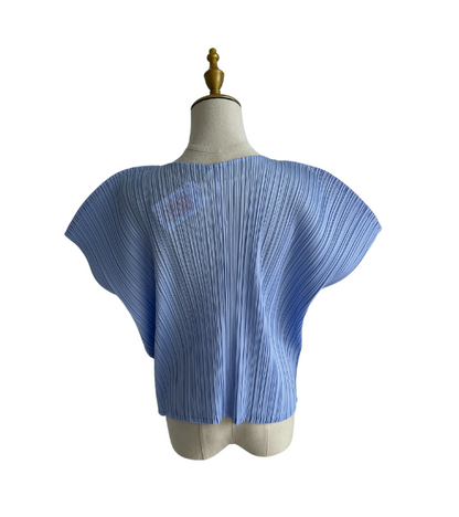 Pleats Please Issey Miyake Periwinkle Cap Sleeve Top Size - 4