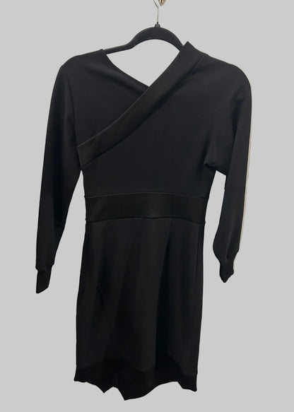NEW* BURBERRY Black Mixed Media Dress - Size 2
